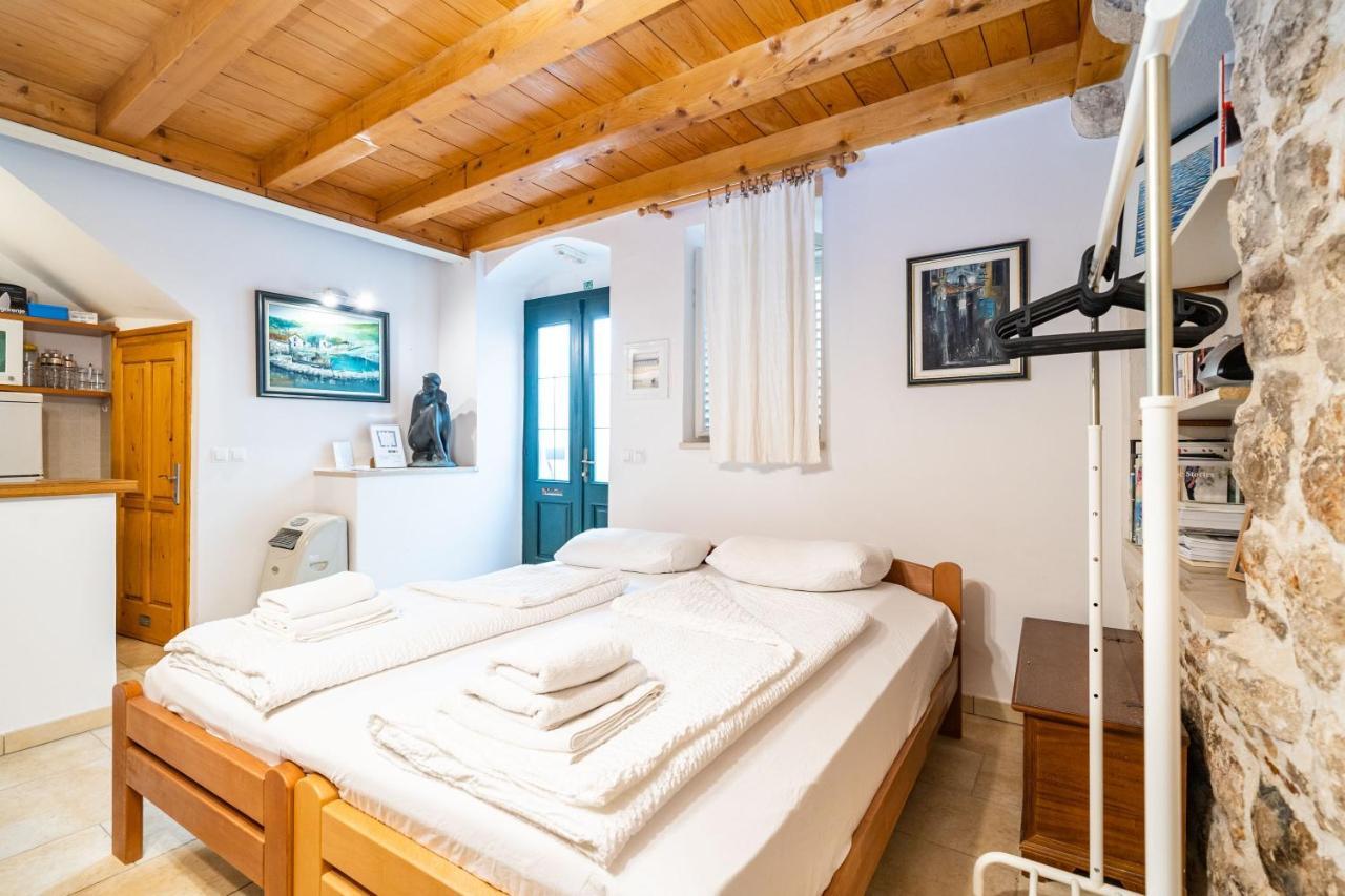 Studio Apartment Pupa ドゥブロブニク エクステリア 写真